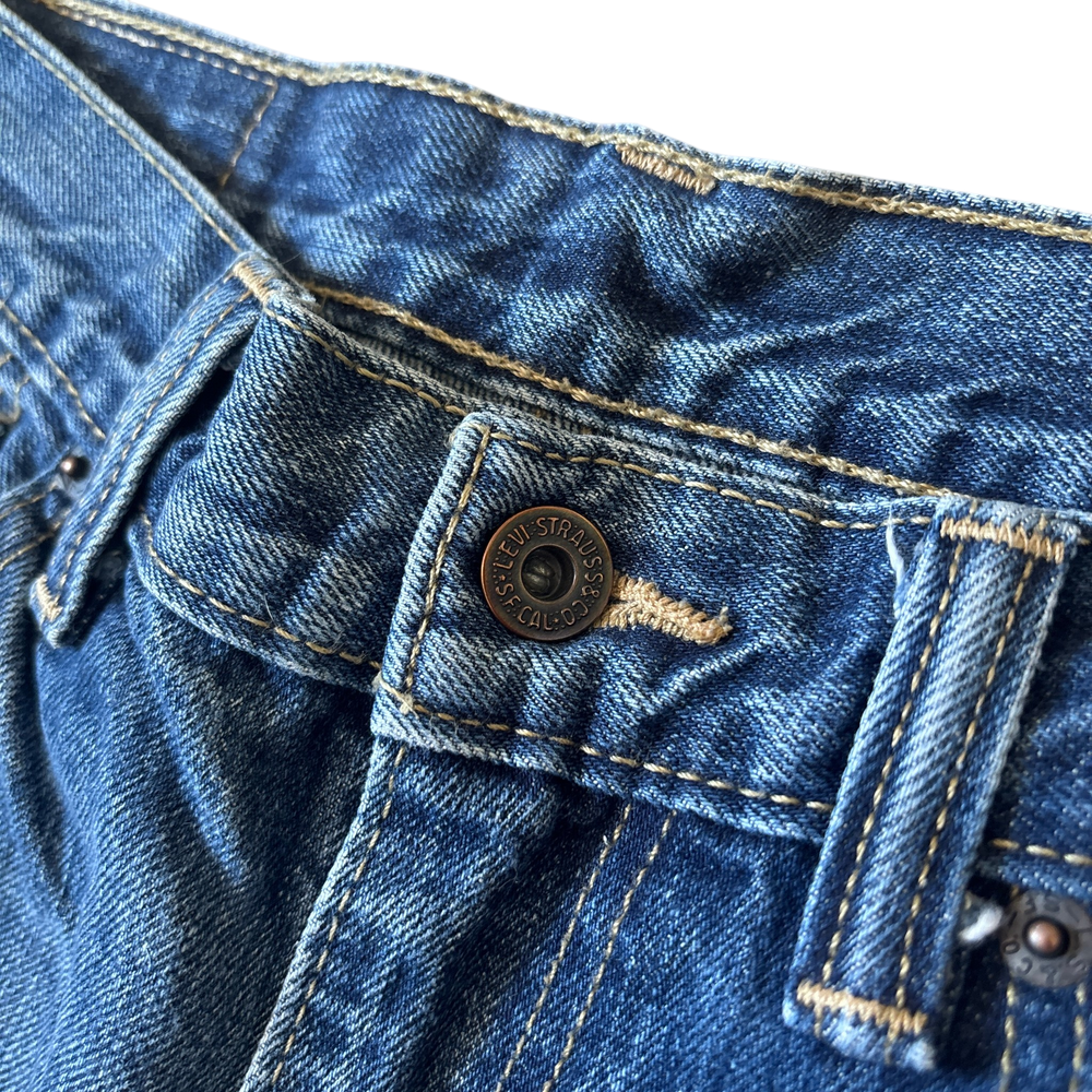 Levi's Light Blue Classic Vintage Jeans 7