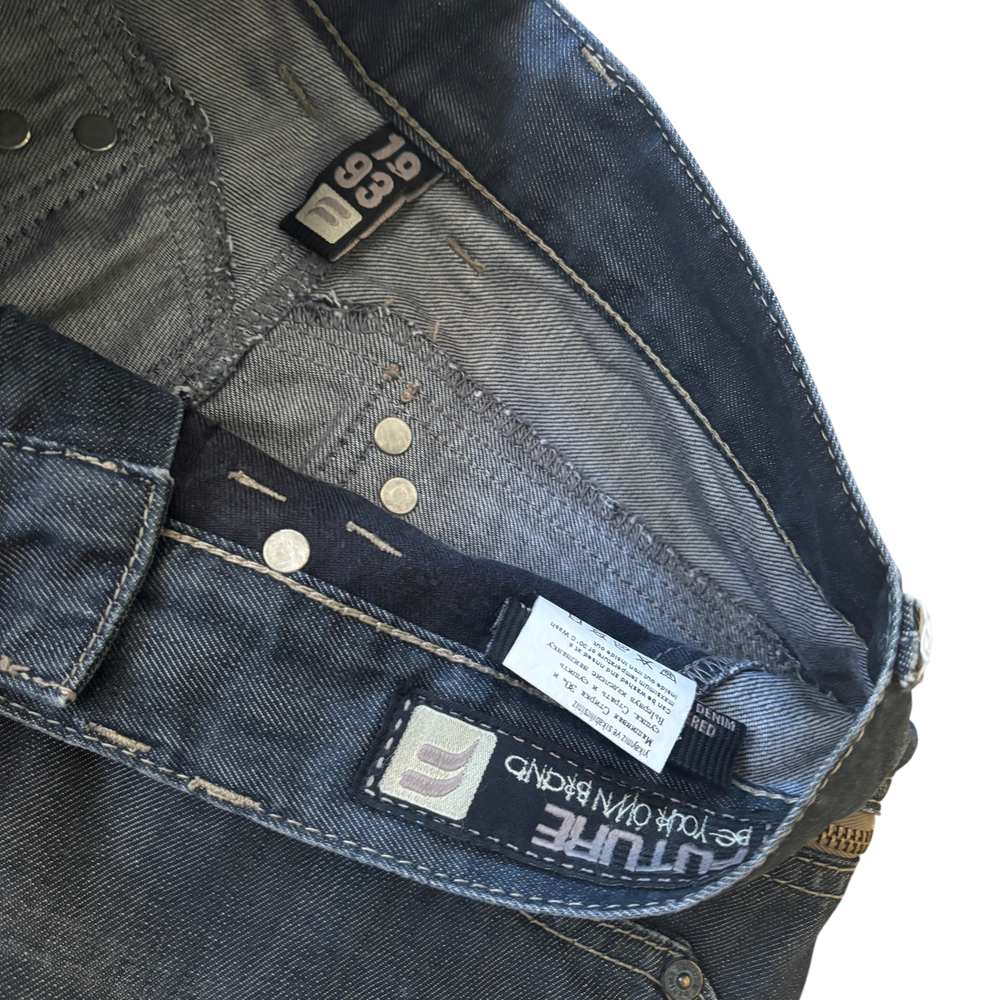 Future Dark Gray Vintage Zipped Pocket Jeans 7