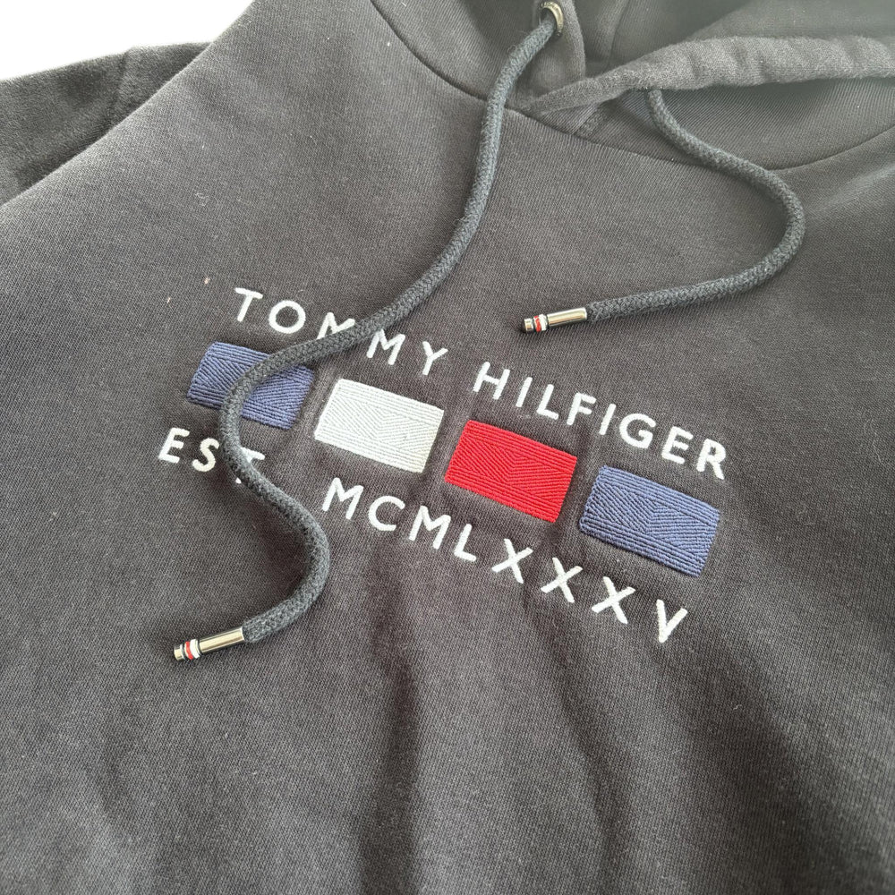 Tommy Hilfiger Black Hoodie 4