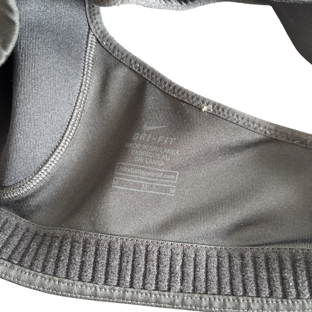 Nike сутиен черен 4